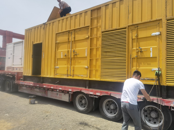 新安除了负载情况和发动机维护,还有哪些因素会影响 200kw 柴油发电机的油耗?