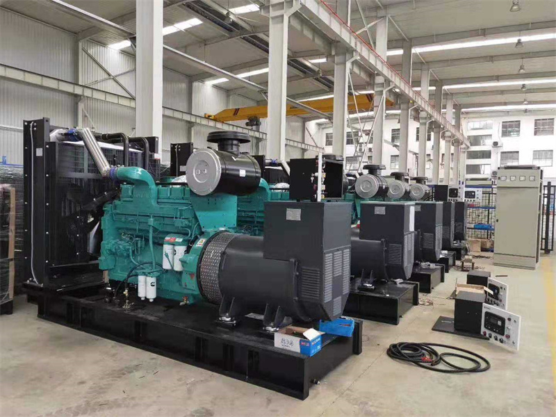新安软启动器和变频器的启动电流控制有何区别?